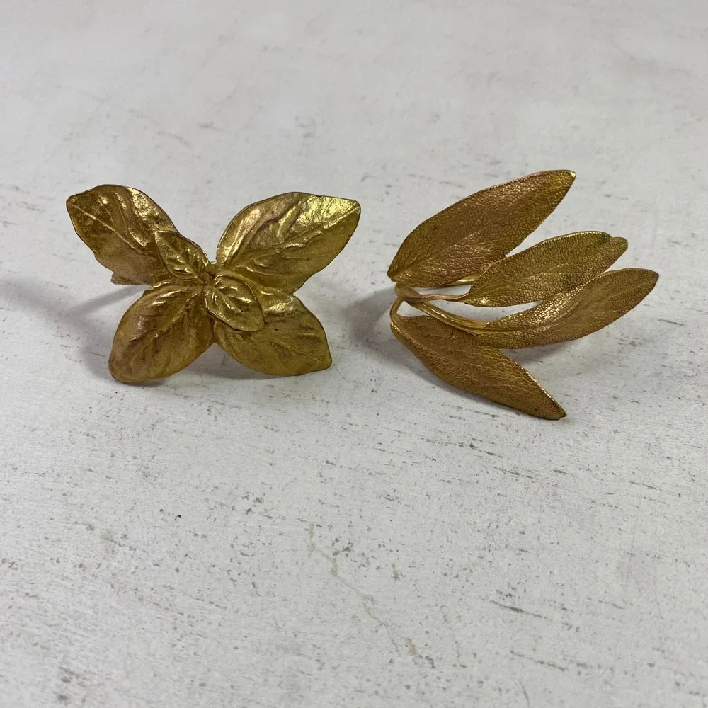 Table Art Gold Leaf Napkin Rings Set of 2 Botanical Herb Foliage Gold Tone